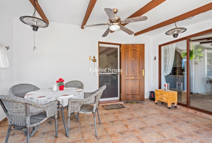 Resale - HOUSE -
LA NUCÍA - La nucia
