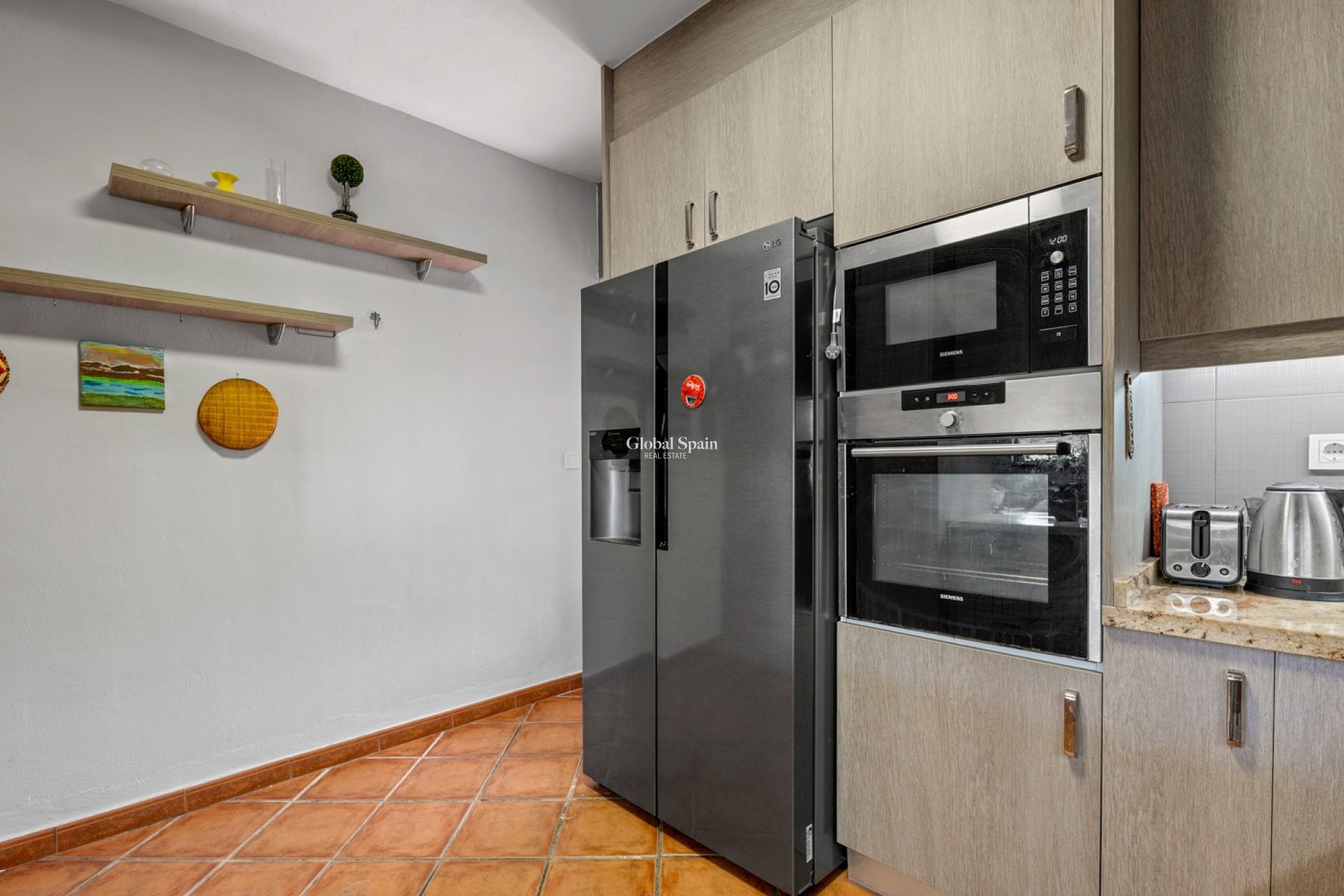 Resale - HOUSE -
LA NUCÍA - La nucia