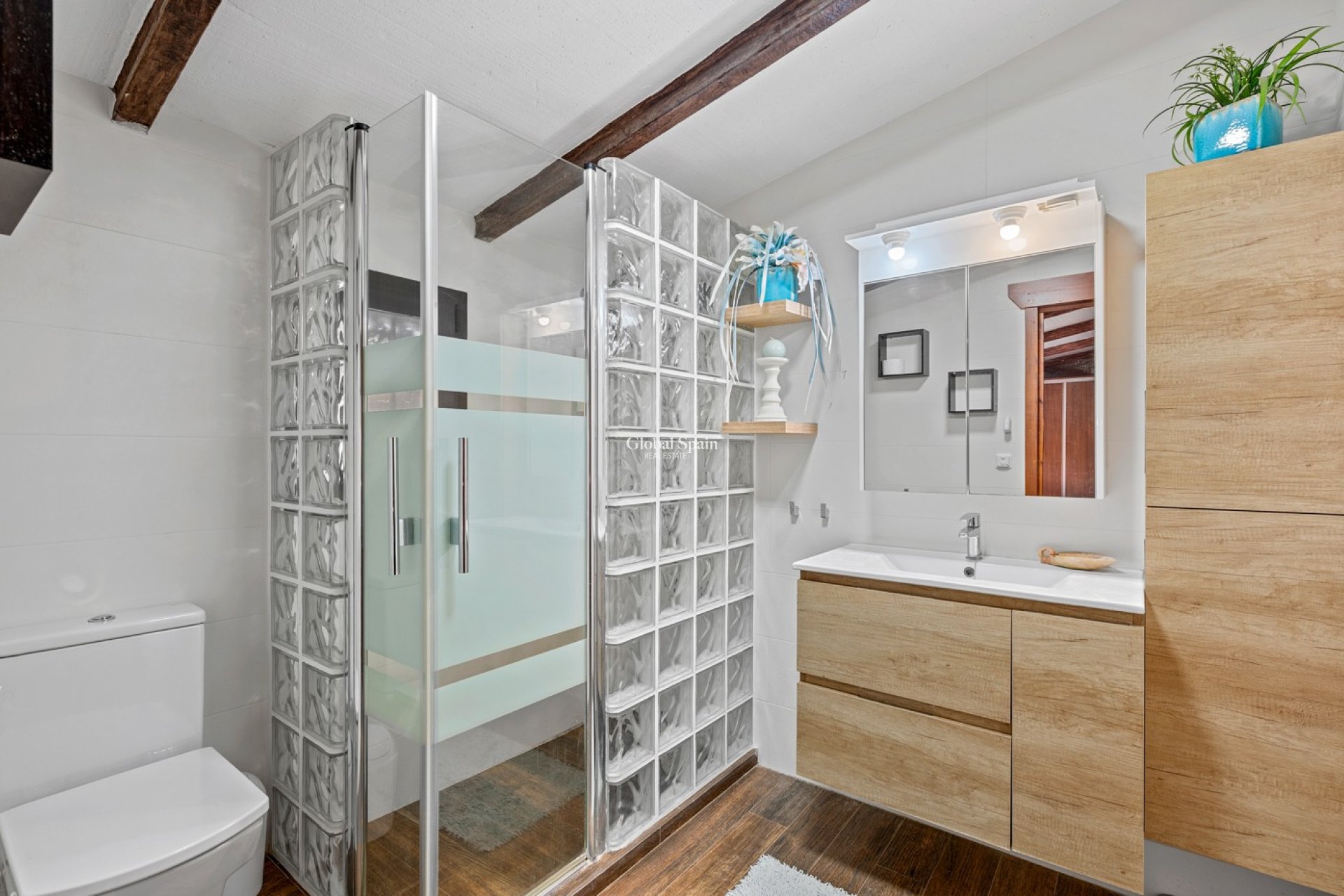 Resale - HOUSE -
LA NUCÍA - La nucia