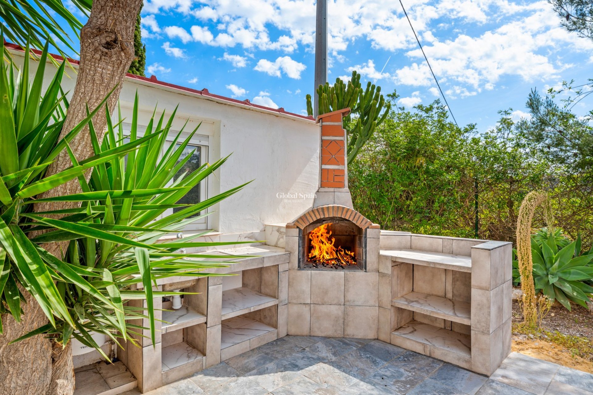 Resale - HOUSE -
LA NUCÍA - La nucia