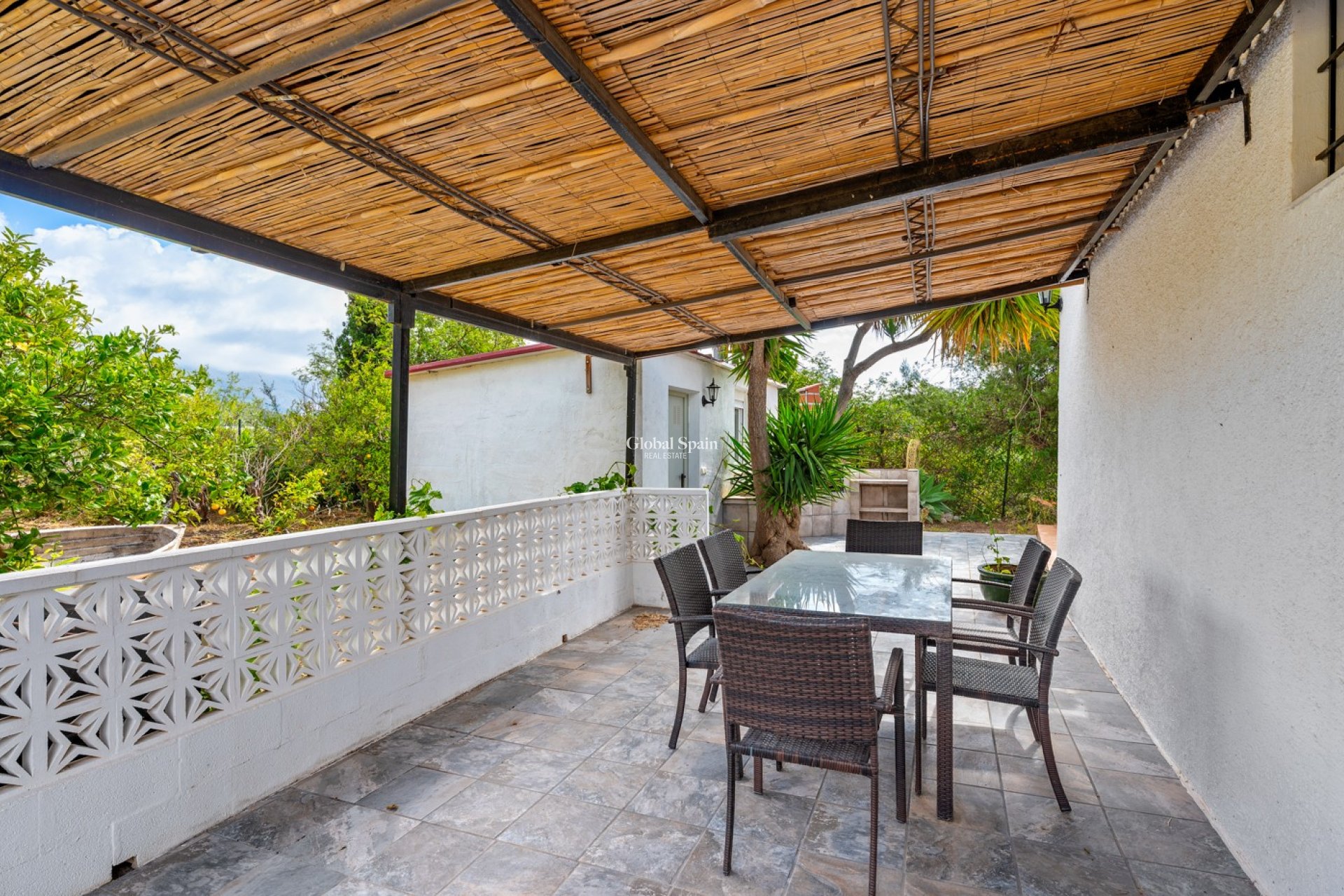 Resale - HOUSE -
LA NUCÍA - La nucia