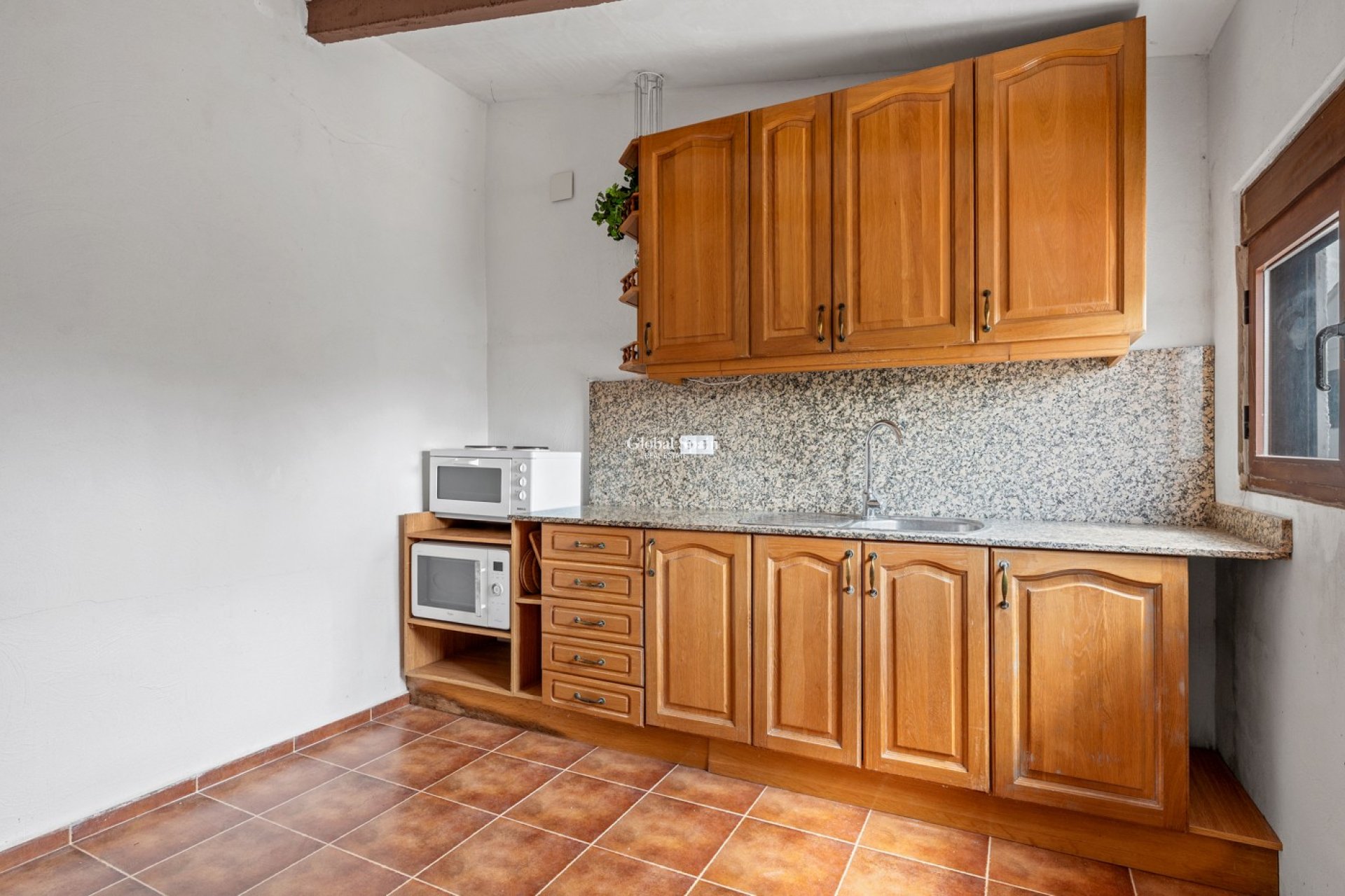 Resale - HOUSE -
LA NUCÍA - La nucia