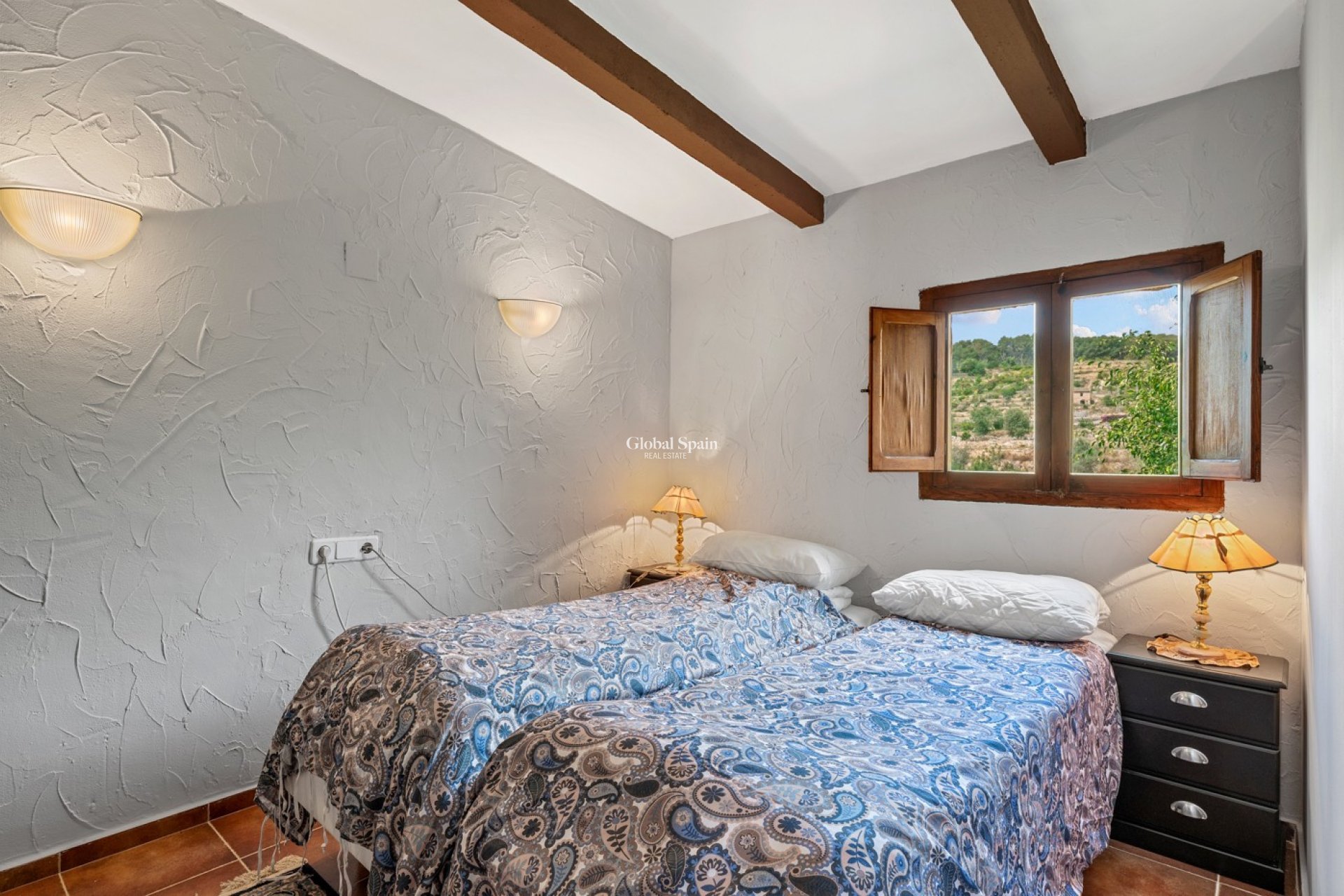 Resale - HOUSE -
LA NUCÍA - La nucia