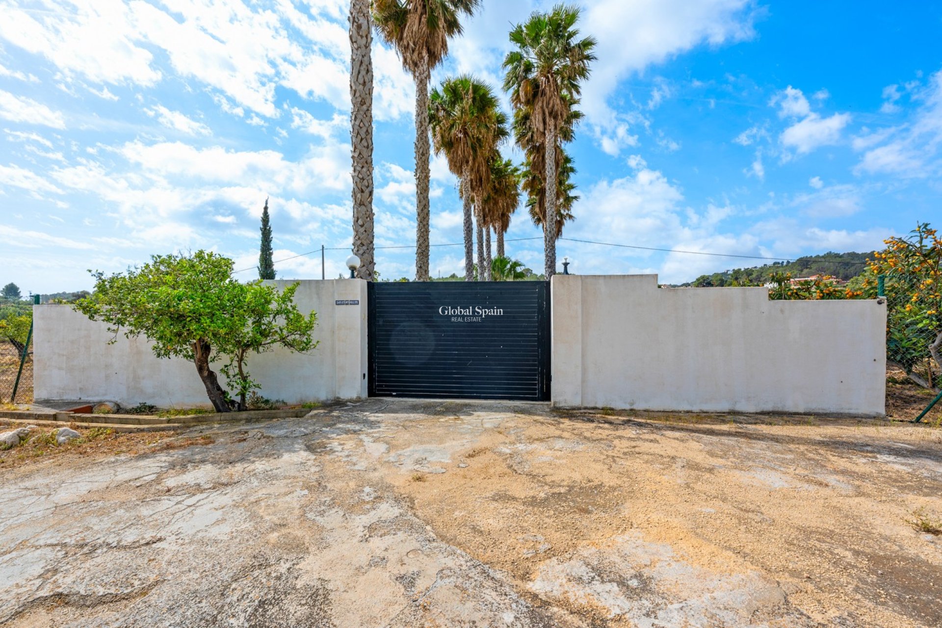 Resale - HOUSE -
LA NUCÍA - La nucia