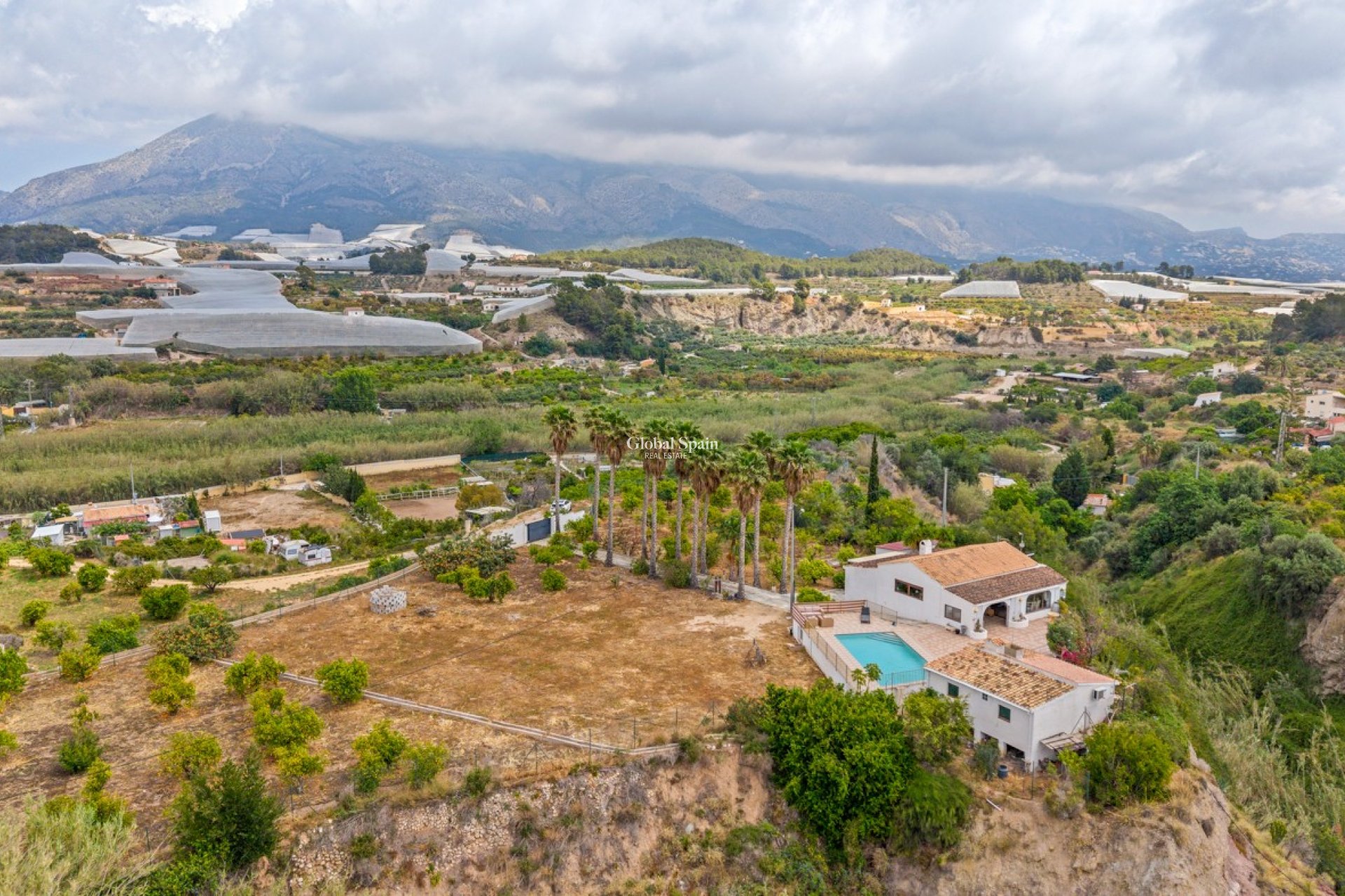 Resale - HOUSE -
LA NUCÍA - La nucia