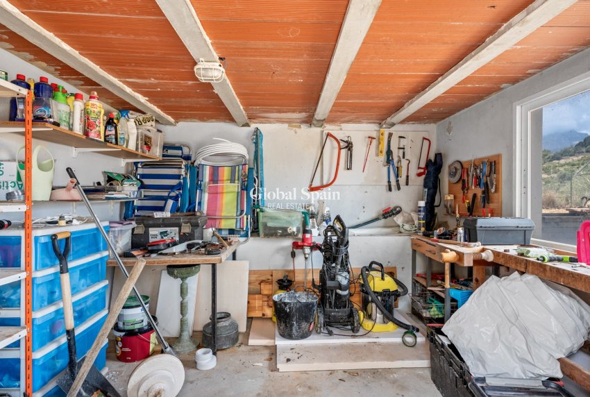 Resale - HOUSE -
LA NUCÍA - La nucia