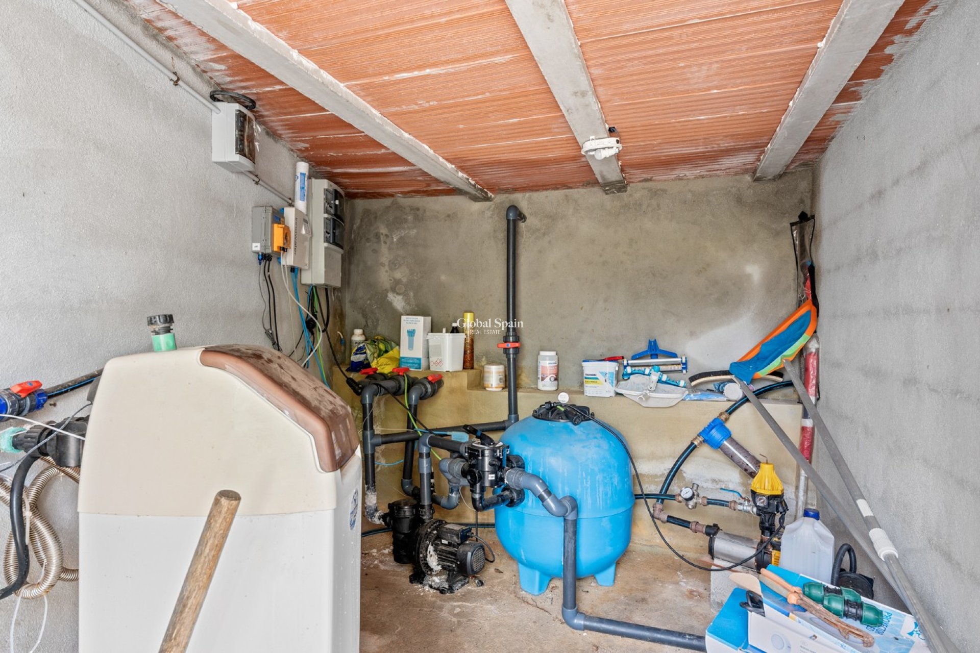 Resale - HOUSE -
LA NUCÍA - La nucia