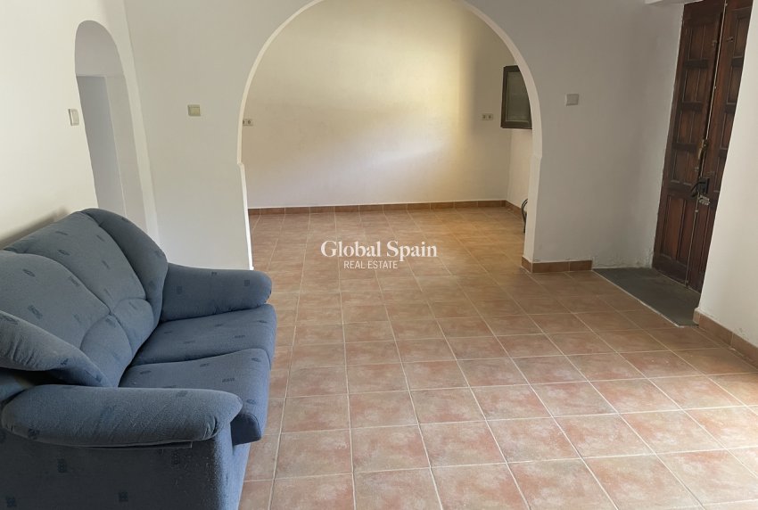 Resale - HOUSE -
LA PINILLA - Inland