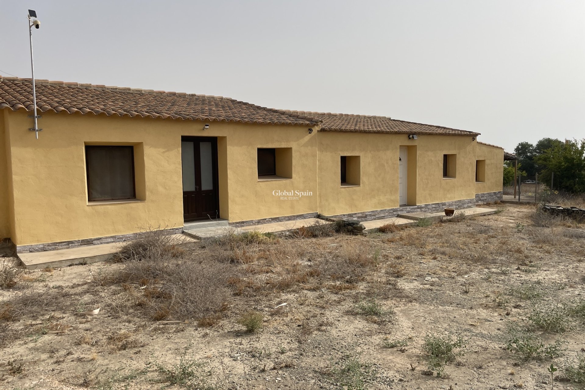 Resale - HOUSE -
LA PINILLA - Inland