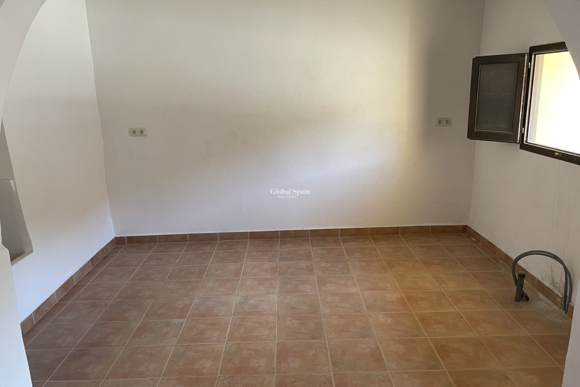 Resale - HOUSE -
LA PINILLA - Inland