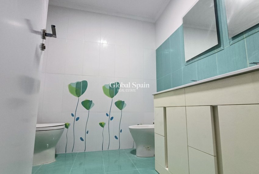 Resale - HOUSE -
LA ROMANA - Inland