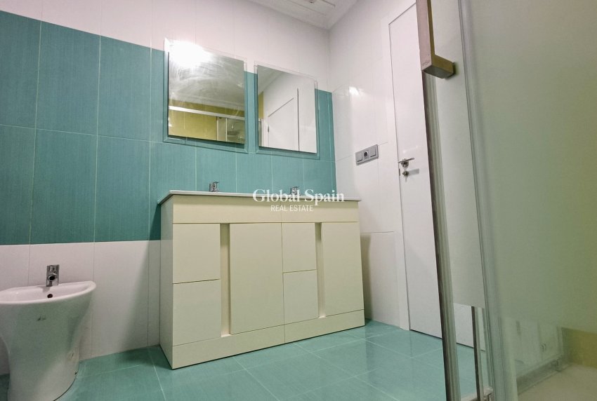 Resale - HOUSE -
LA ROMANA - Inland