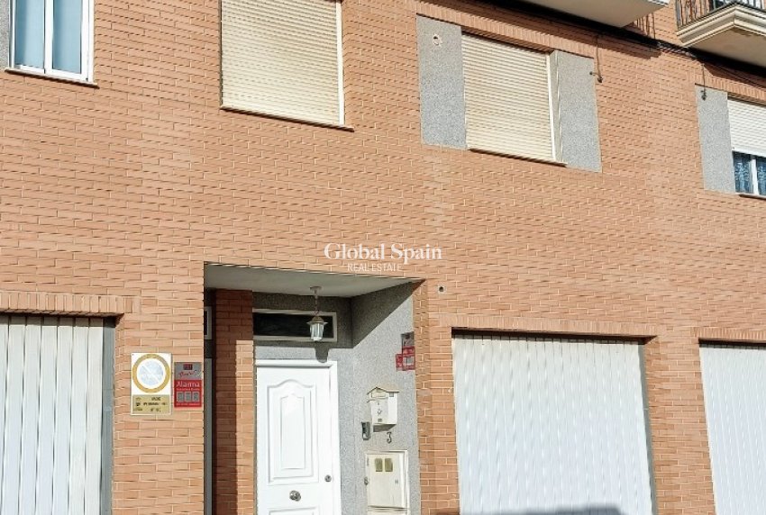 Resale - HOUSE -
LA ROMANA - Inland