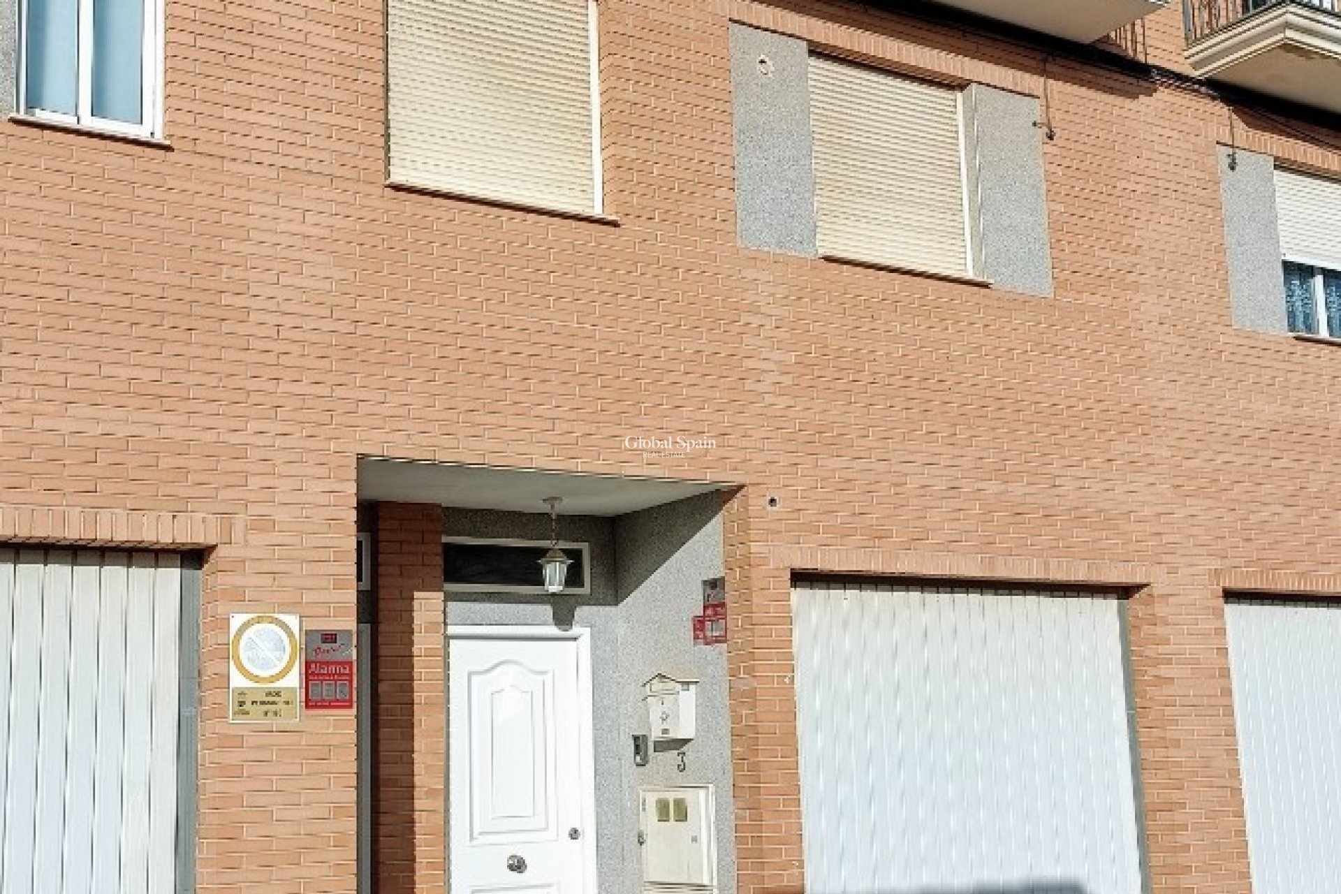 Resale - HOUSE -
LA ROMANA - Inland