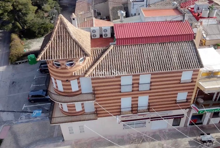 Resale - HOUSE -
LA ROMANA - Inland