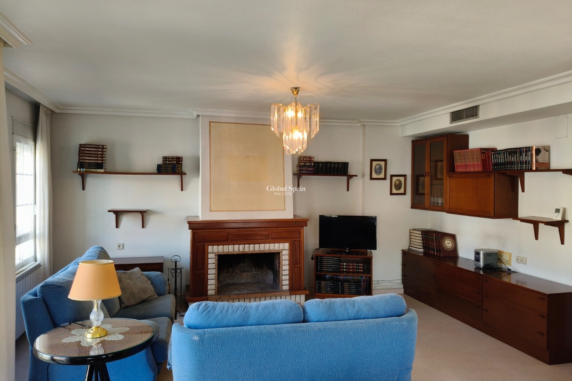 Resale - HOUSE -
LA ROMANA - Inland