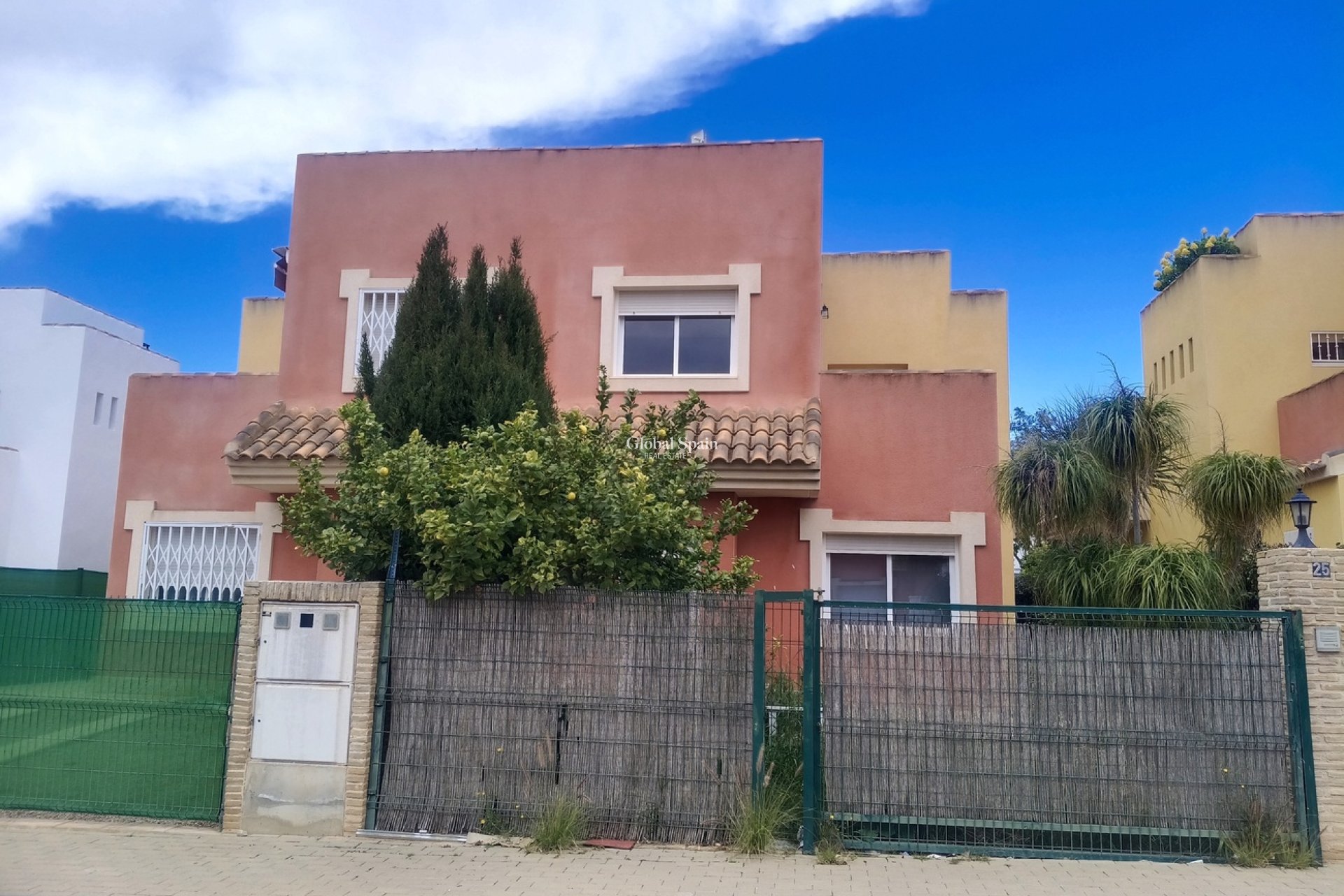 Resale - HOUSE -
LA TERCIA - Inland