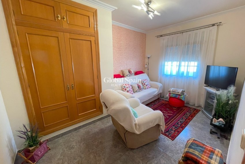 Resale - HOUSE -
LA UNIÓN - Costa Calida