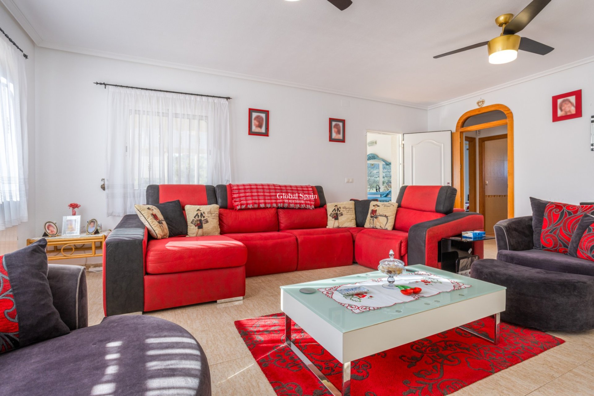 Resale - HOUSE -
LA ZARZA - Inland