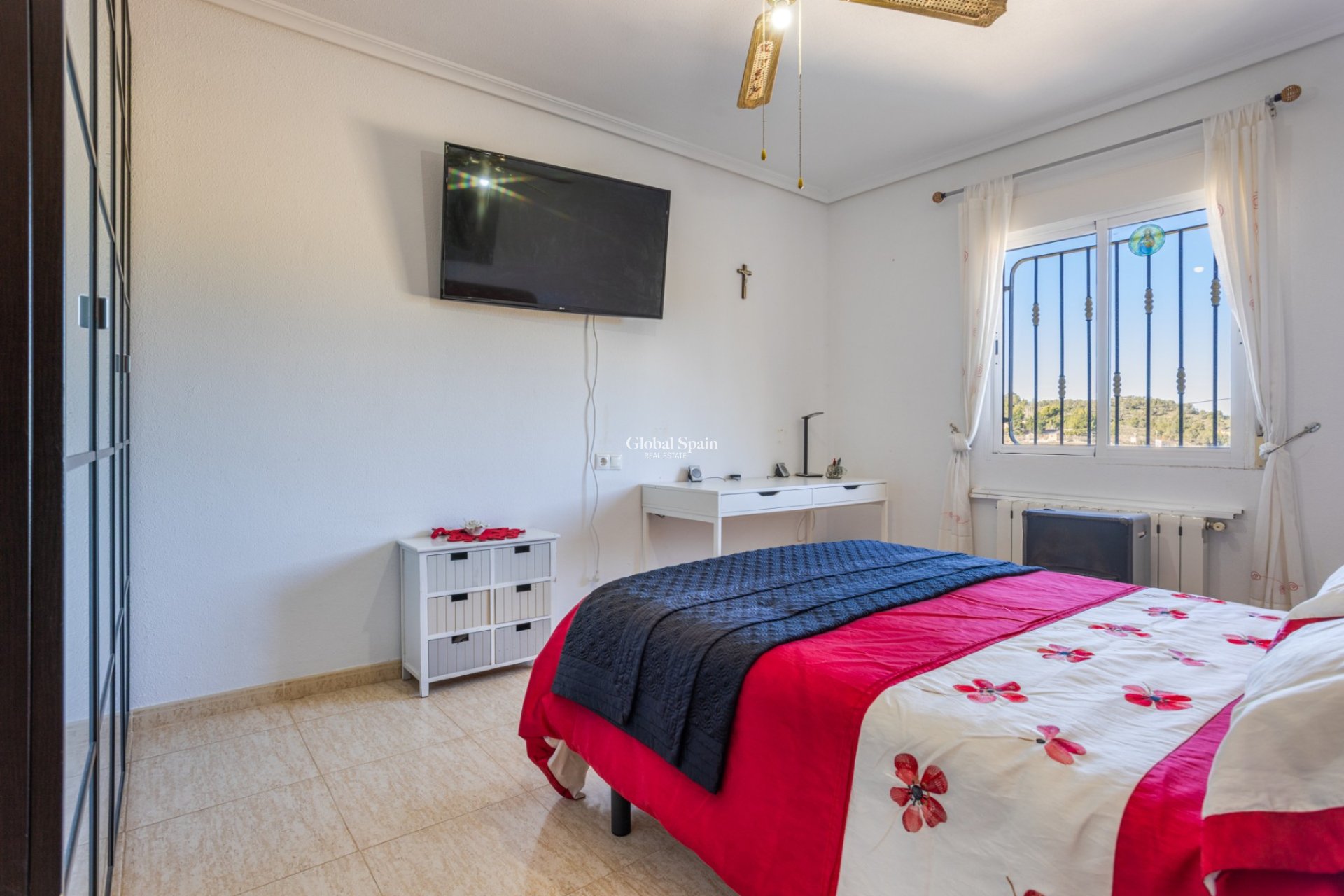 Resale - HOUSE -
LA ZARZA - Inland