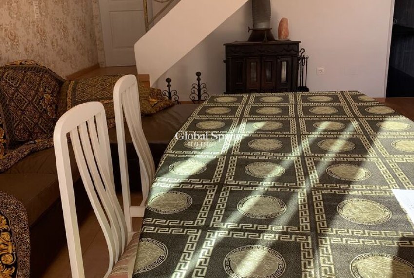 Resale - HOUSE -
LA ZENIA - Costa Blanca