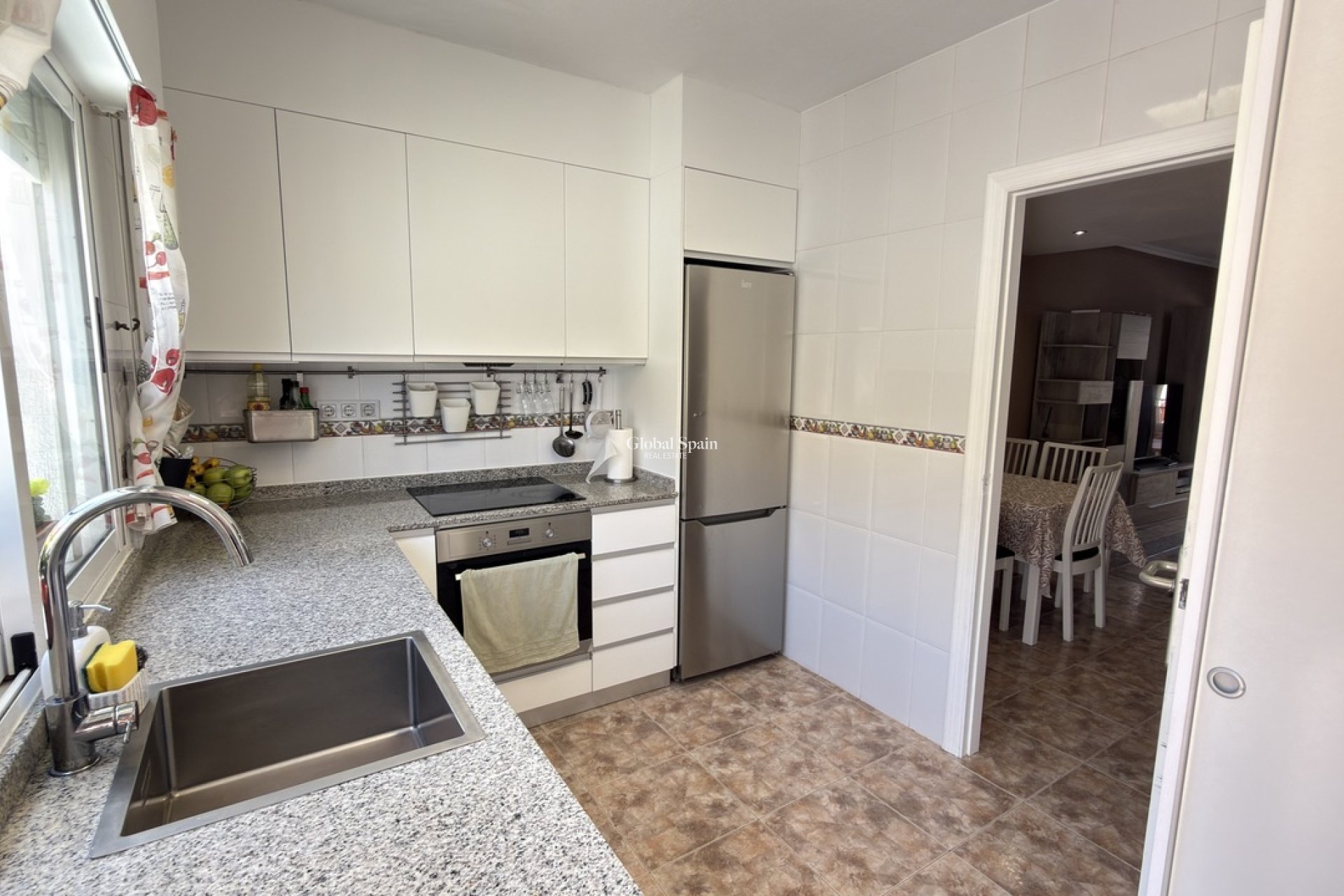 Resale - HOUSE -
LA ZENIA - Costa Blanca