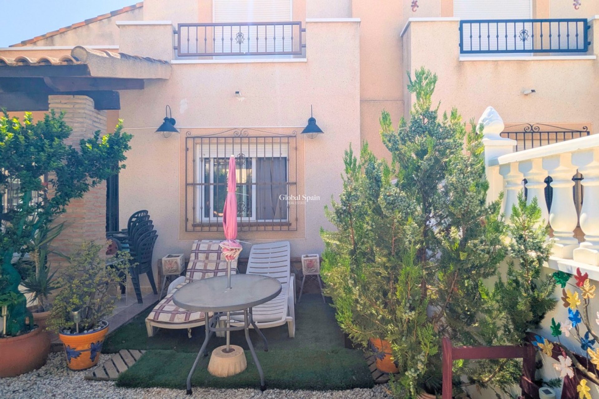 Resale - HOUSE -
LO CRISPÍN - Inland