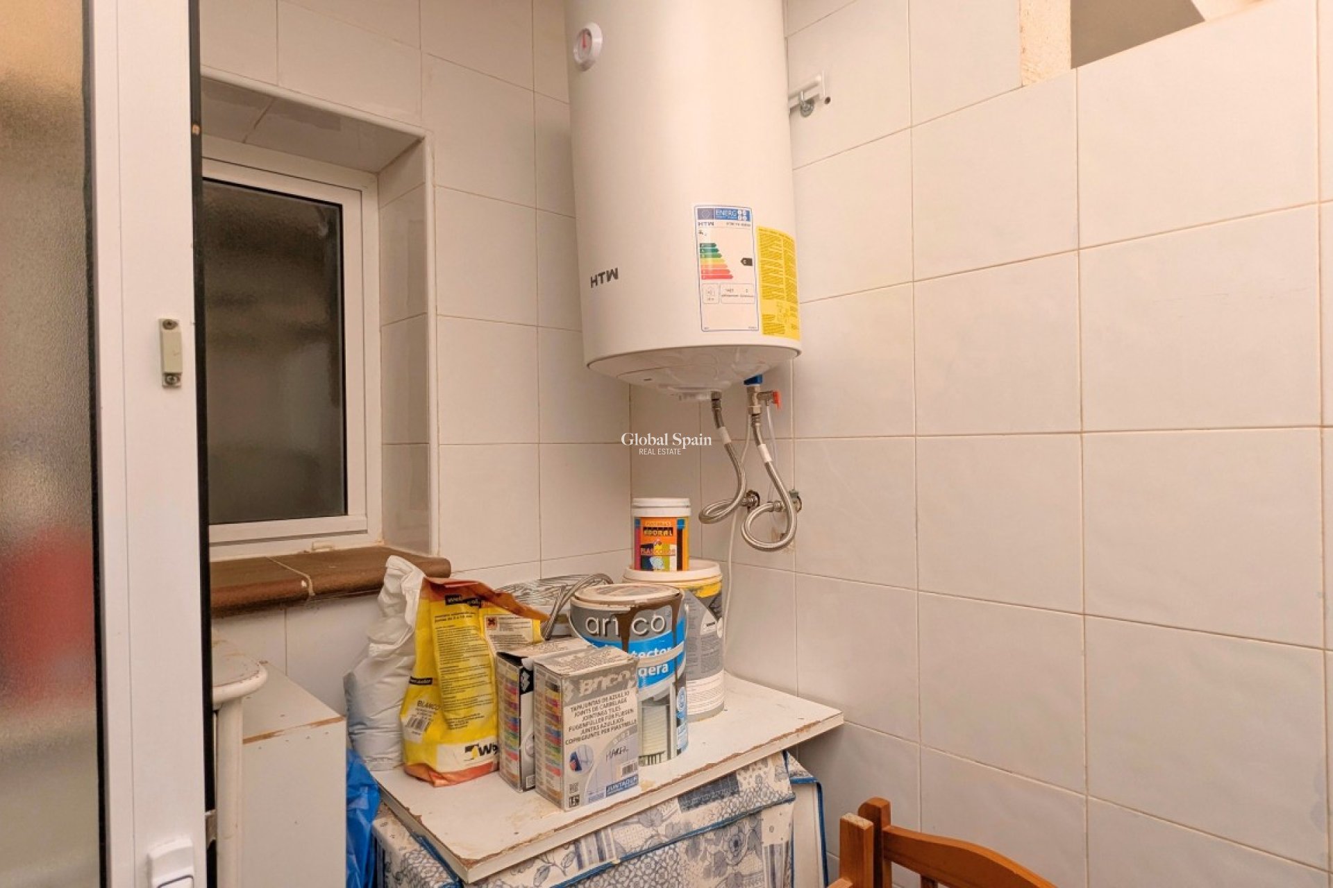 Resale - HOUSE -
LO CRISPÍN - Inland