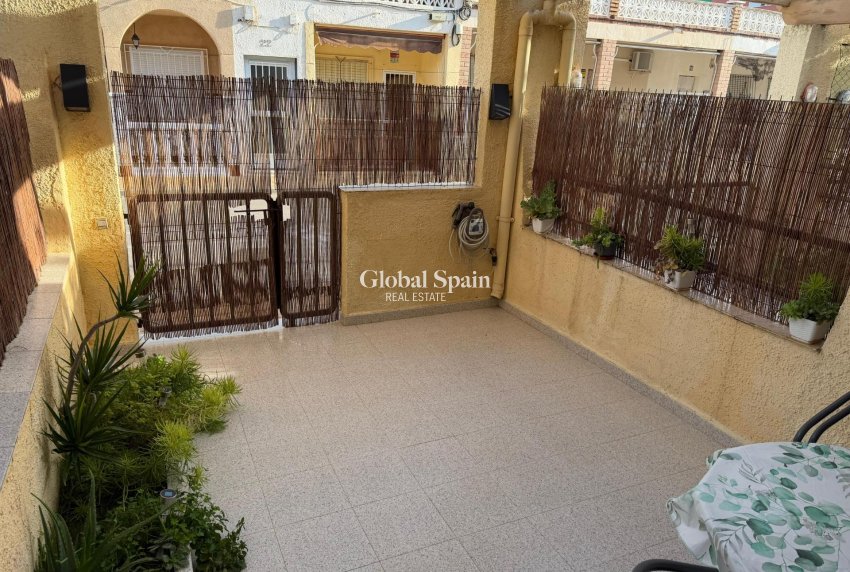 Resale - HOUSE -
LO PAGÁN - La Puntica