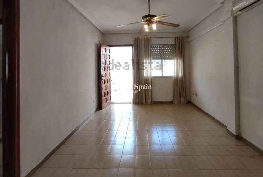 Resale - HOUSE -
LO PAGÁN - La Puntica