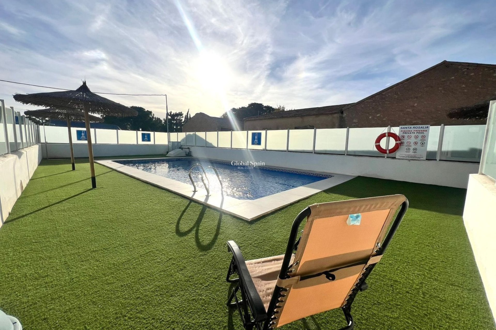 Resale - HOUSE -
LOS ALCÁZARES