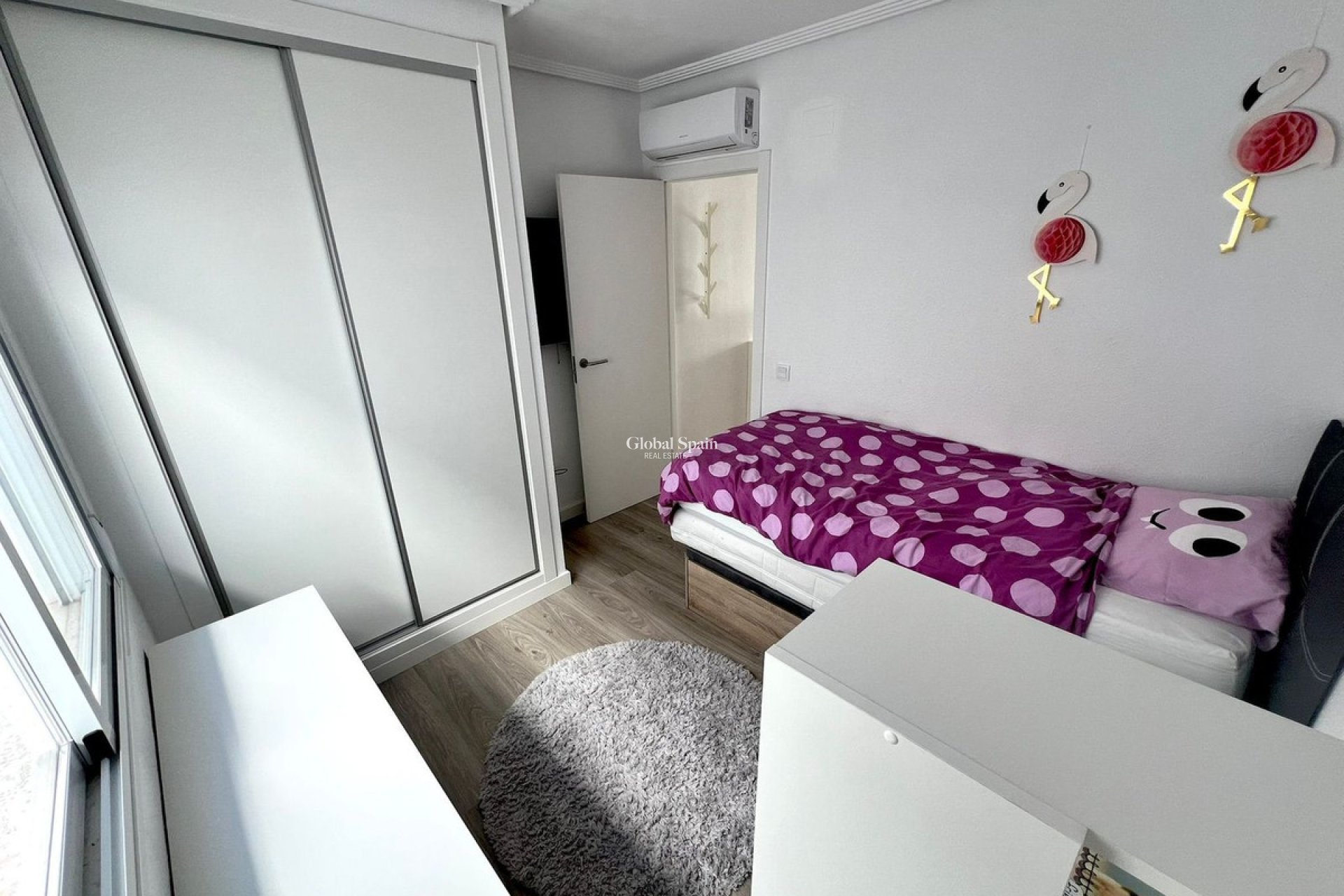 Resale - HOUSE -
LOS ALCÁZARES