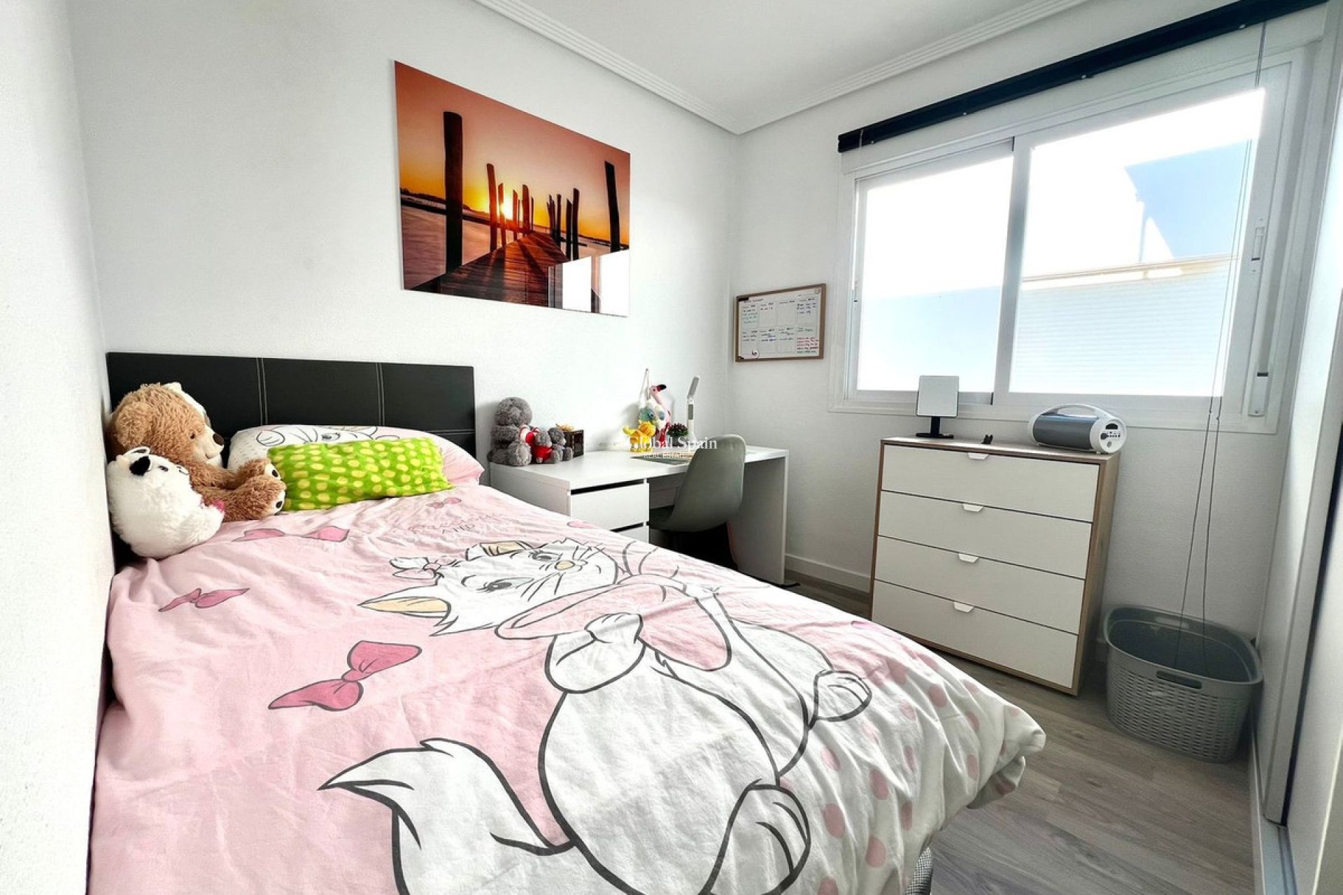 Resale - HOUSE -
LOS ALCÁZARES