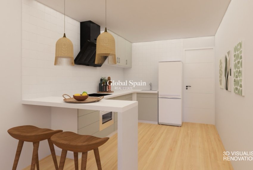 Resale - HOUSE -
LOS ALCÁZARES