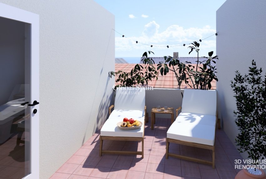 Resale - HOUSE -
LOS ALCÁZARES