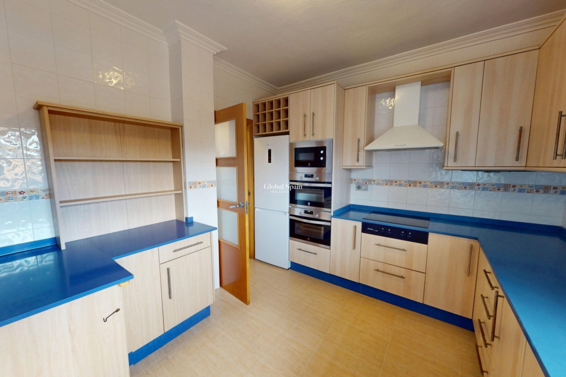 Resale - HOUSE -
LOS ALCÁZARES