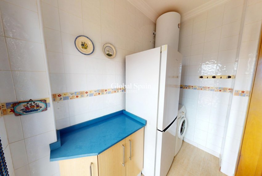 Resale - HOUSE -
LOS ALCÁZARES