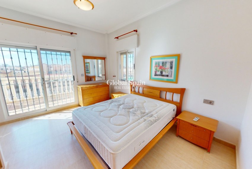 Resale - HOUSE -
LOS ALCÁZARES