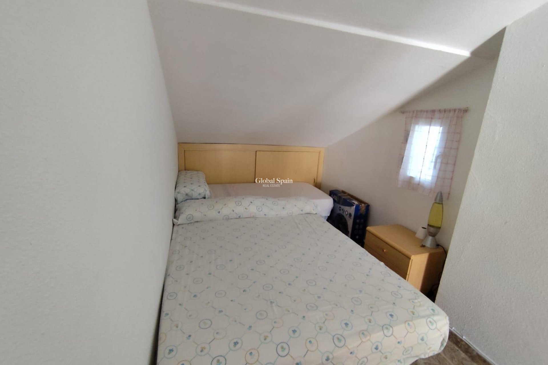 Resale - HOUSE -
LOS ALCÁZARES
