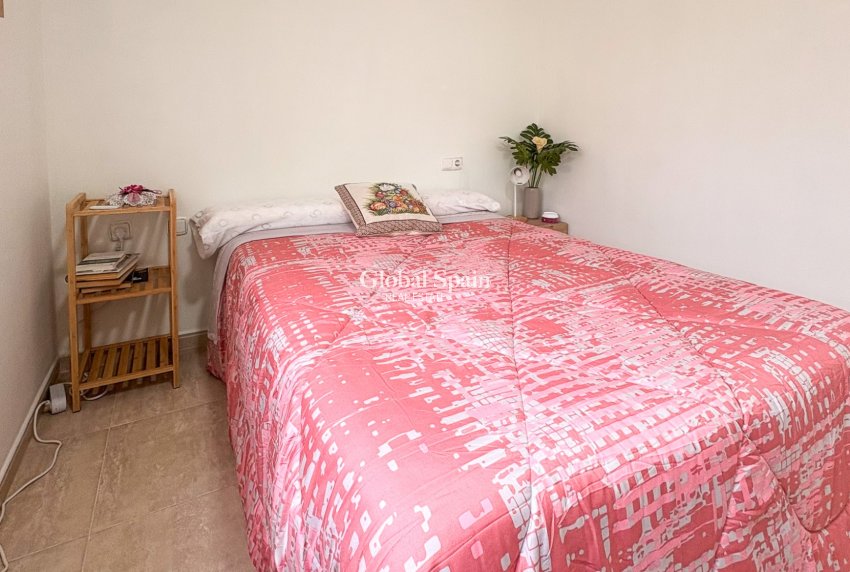 Resale - HOUSE -
LOS ARENALES DEL SOL - Elche/Elx