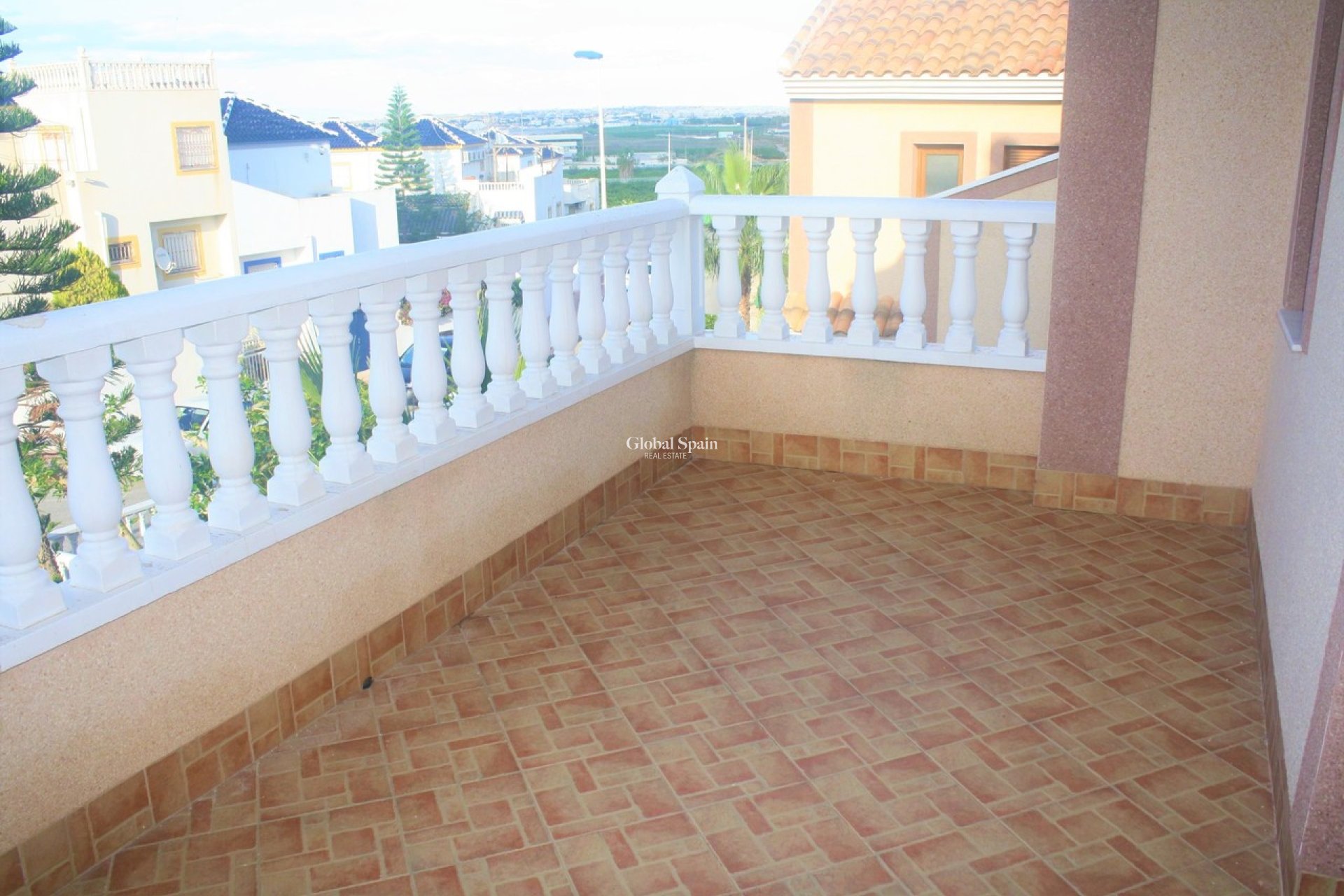 Resale - HOUSE -
LOS BALCONES - LOS ALTOS - Costa Blanca