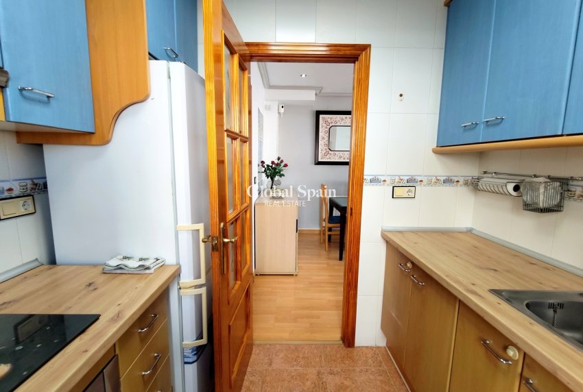 Resale - HOUSE -
LOS BALCONES - LOS ALTOS - Costa Blanca