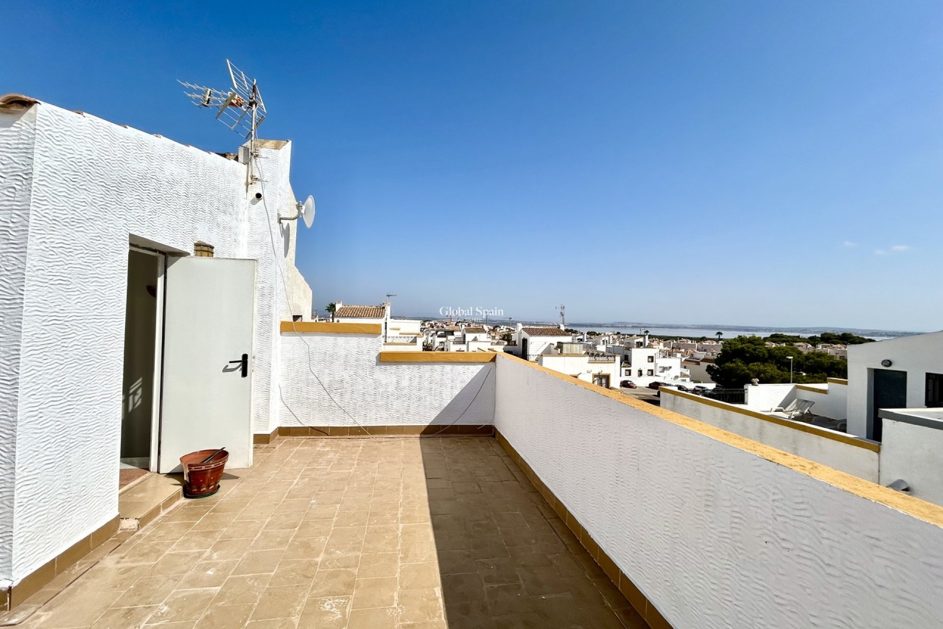 Resale - HOUSE -
LOS BALCONES - LOS ALTOS - Costa Blanca