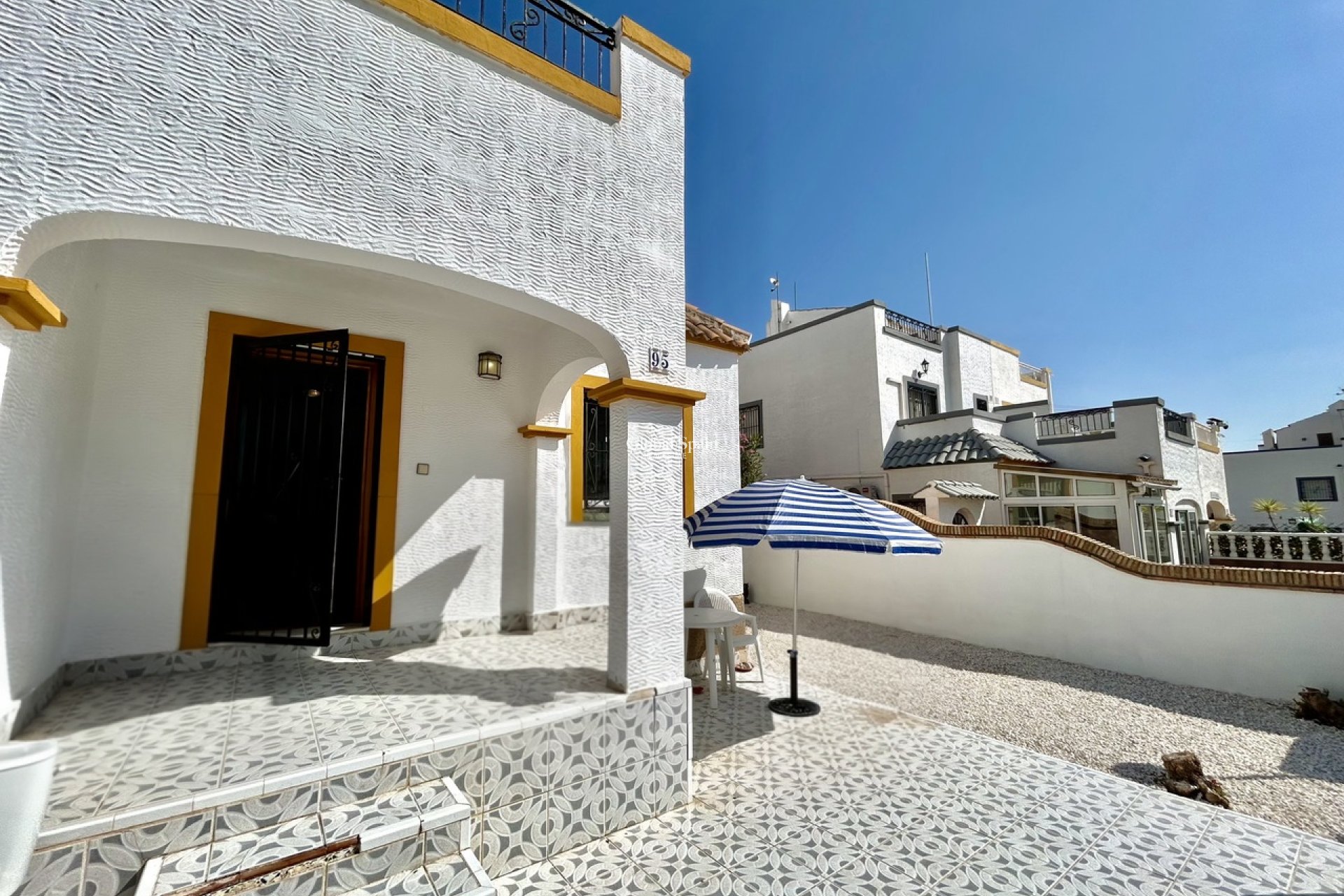 Resale - HOUSE -
LOS BALCONES - LOS ALTOS - Costa Blanca