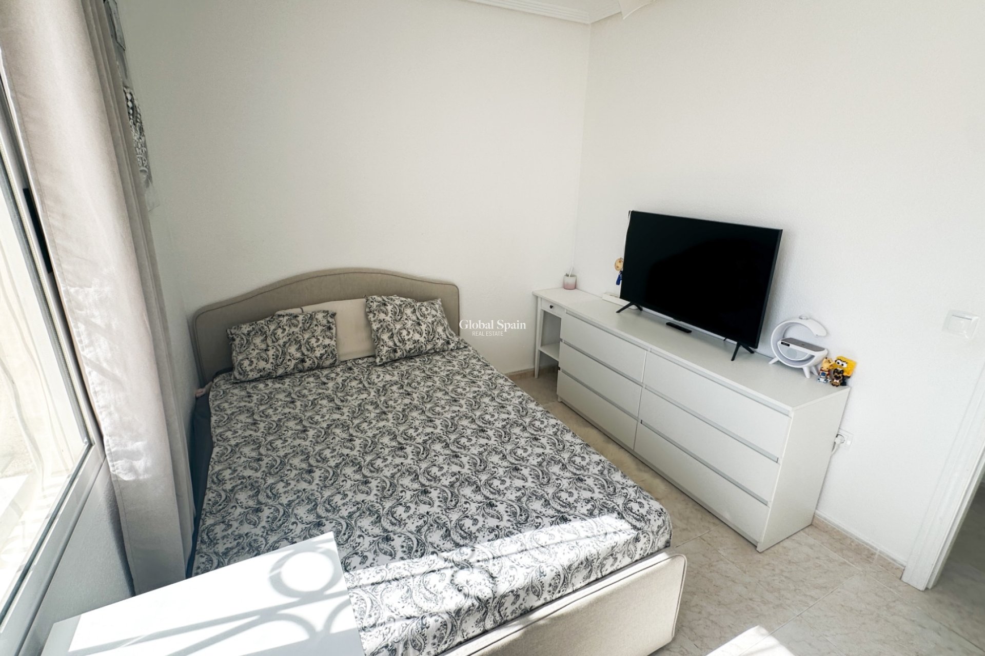 Resale - HOUSE -
LOS BALCONES - LOS ALTOS