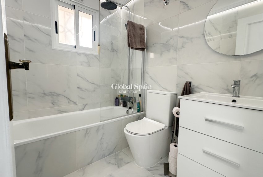 Resale - HOUSE -
LOS BALCONES - LOS ALTOS