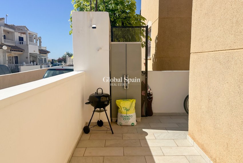 Resale - HOUSE -
LOS BALCONES - LOS ALTOS