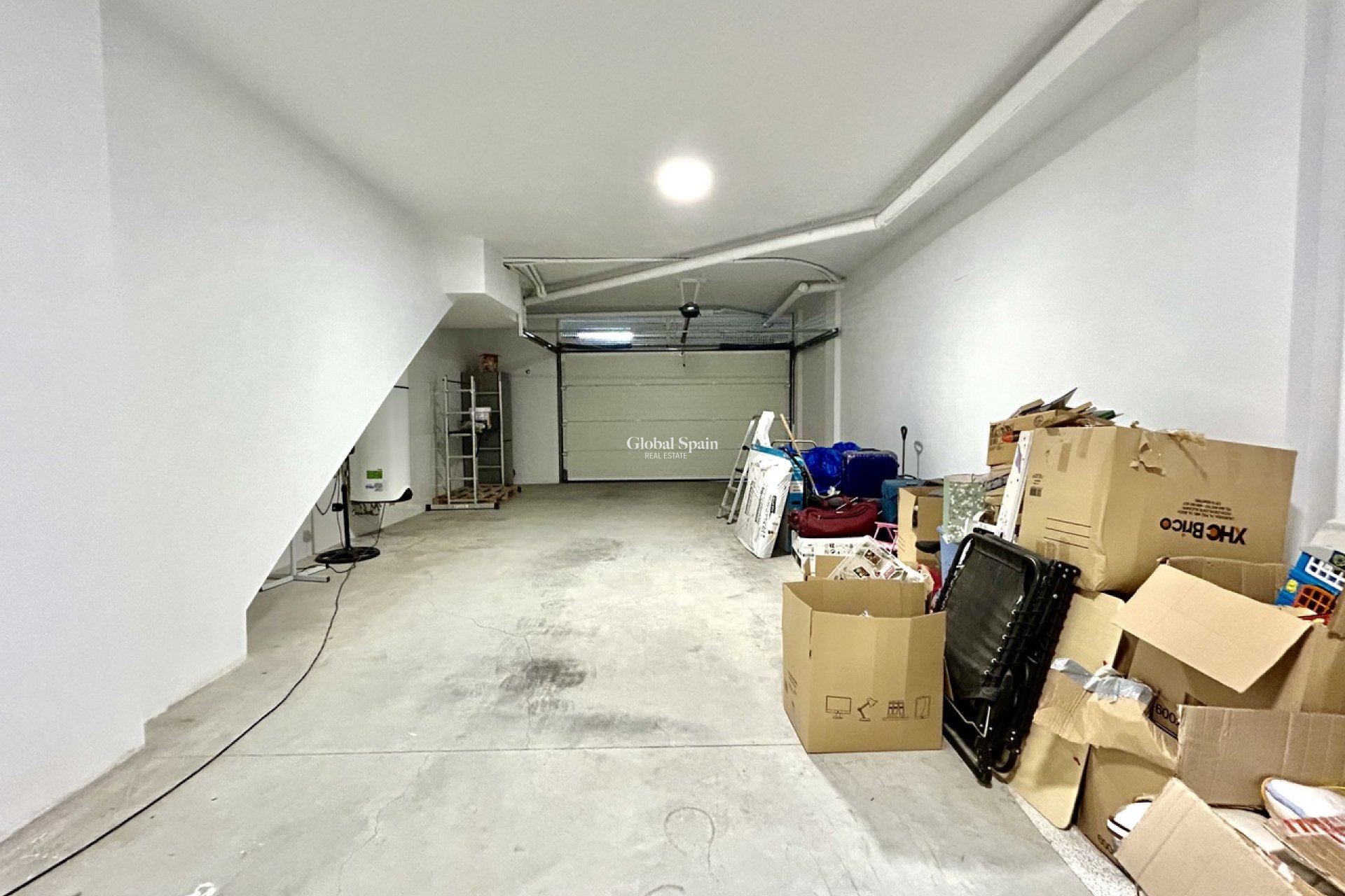 Resale - HOUSE -
LOS DOLSES - Inland