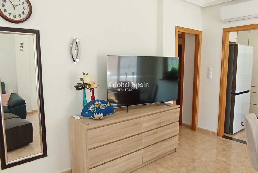 Resale - HOUSE -
LOS DOLSES - Inland