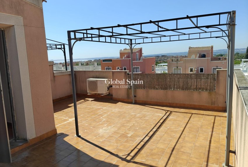 Resale - HOUSE -
LOS MONTESINOS - Costa Blanca Sur